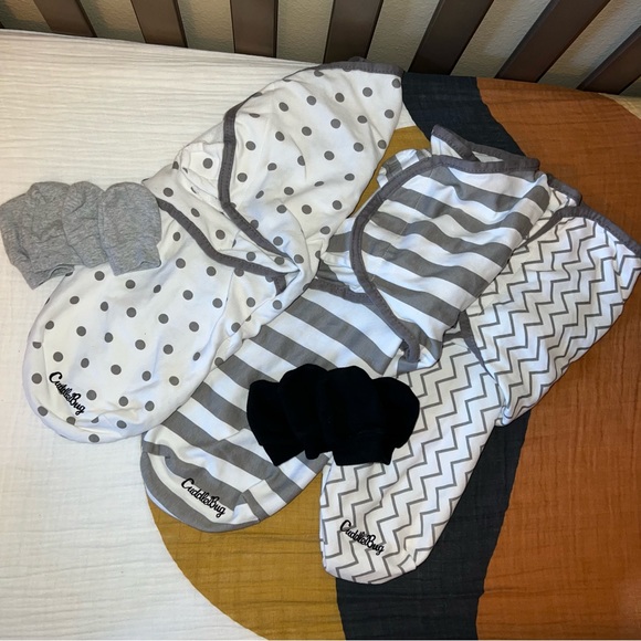 SOLD Swaddles and Booties - Picture 2 of 3